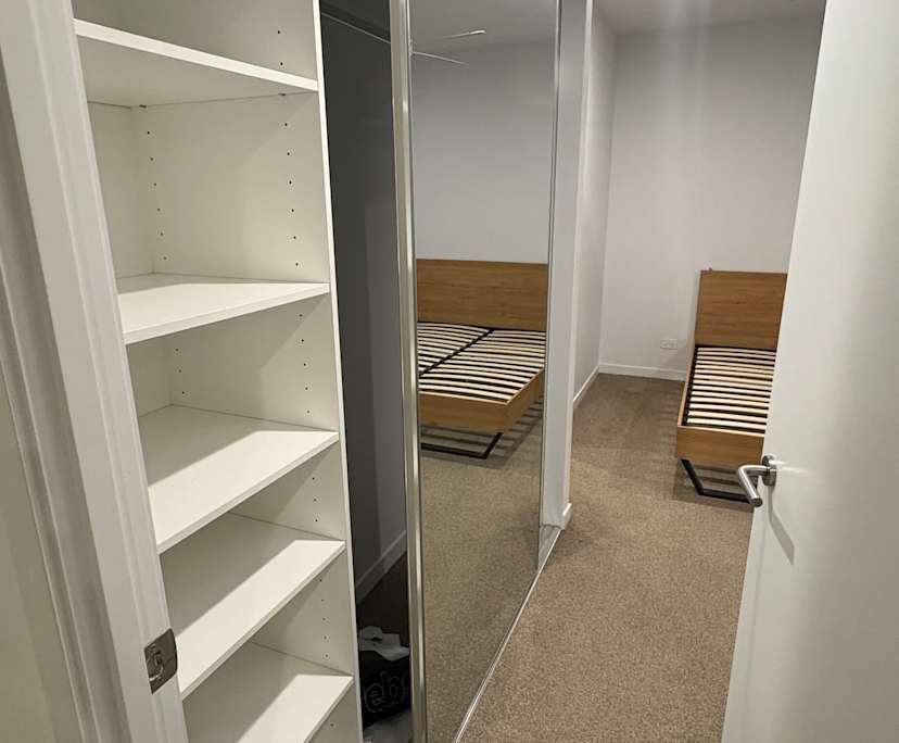 $575, Flatshare, 2 bathrooms, East Brisbane QLD 4169