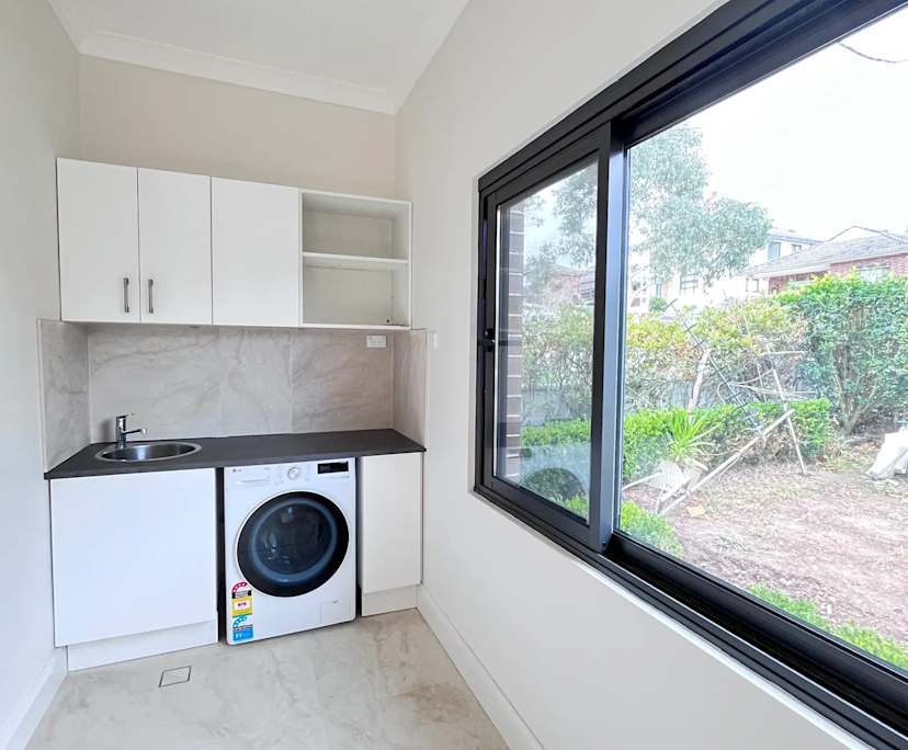 Unfurnished room with ensuite in a share house