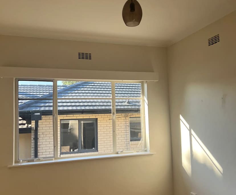 Unfurnished room in a share house