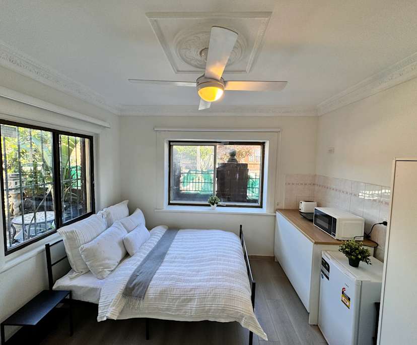 Furnished room studio flat for rent