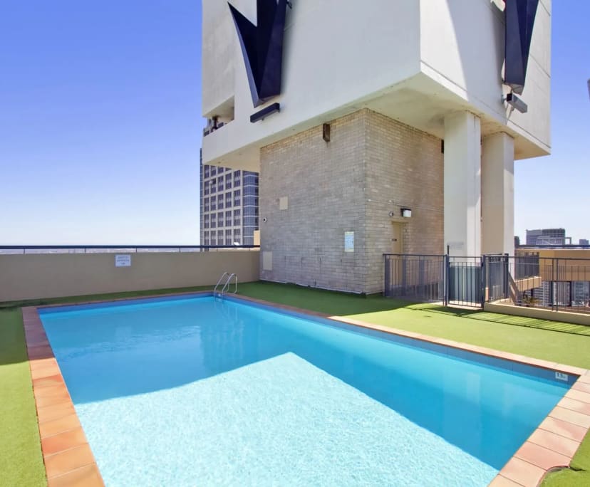 Furnished room in a flatshare