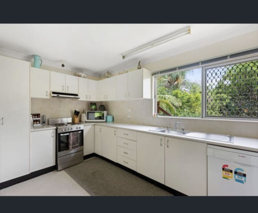 $300, Flatshare, 2 bathrooms, Elanora Heights NSW 2101