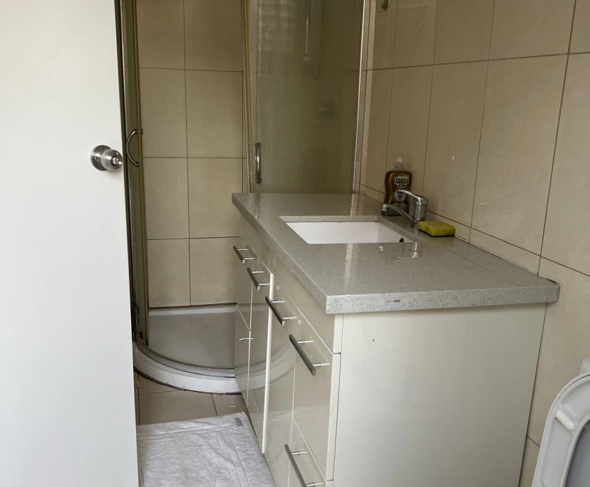 $580, Whole-property, 2 bathrooms, Kew VIC 3101