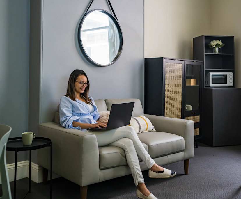 $580, Studio, 1 bathroom, Haymarket NSW 2000