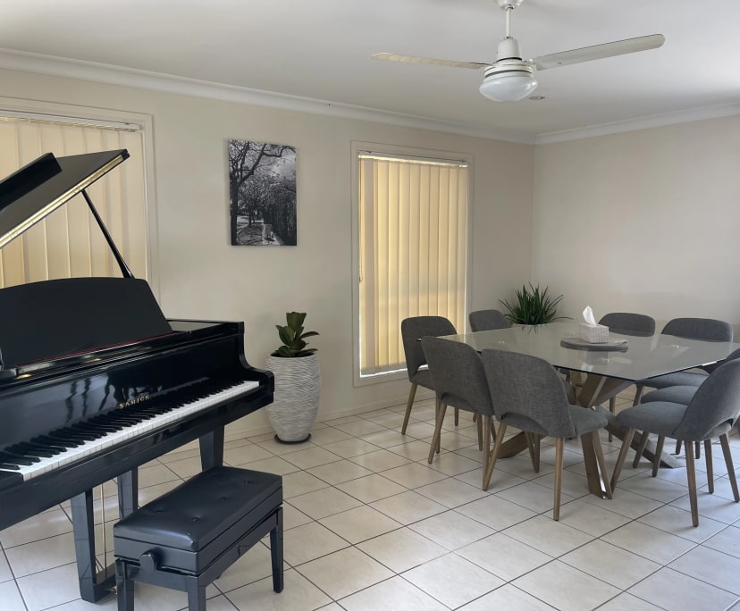 Furnished room in a share house