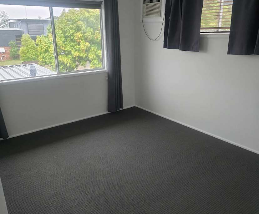$550, Granny-flat, 3 bathrooms, Kallangur QLD 4503