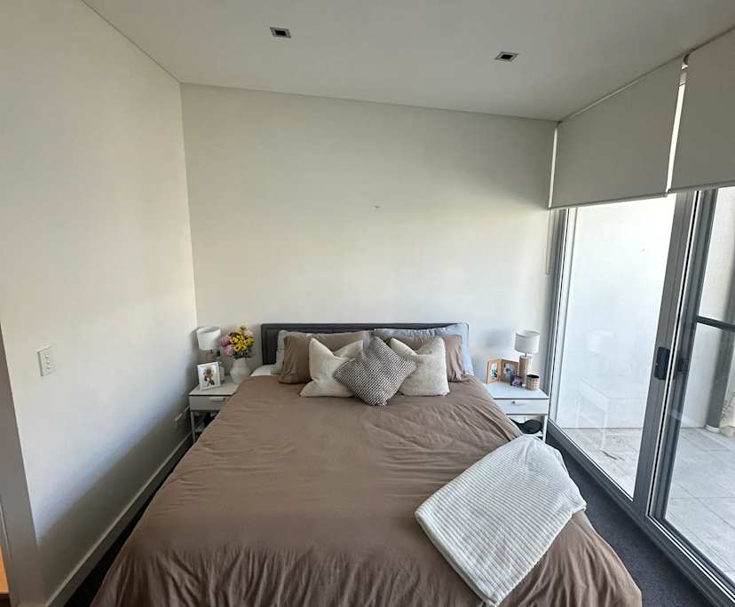 Furnished room with ensuite in a share house