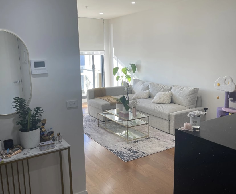 Unfurnished room with own bathroom