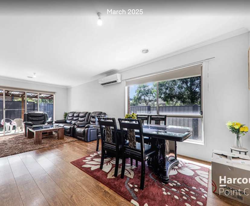 Whole property with 4 rooms for rent