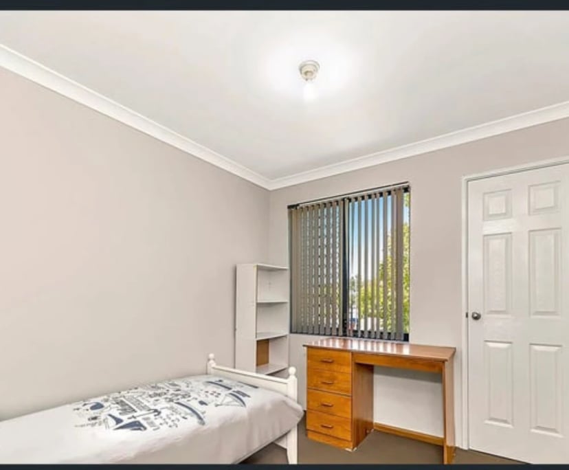$1,000, Whole-property, 3 bathrooms, Bentley WA 6102