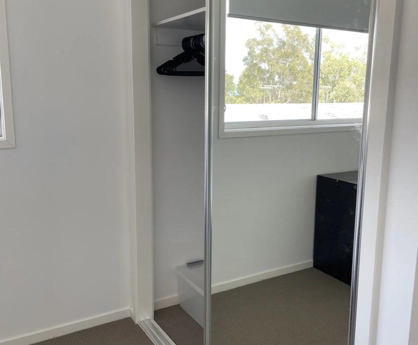 $245, Share-house, 3 bathrooms, Calamvale QLD 4116