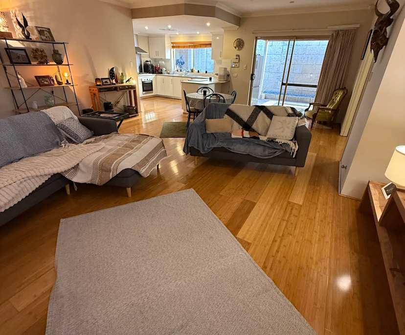 $350, Share-house, 4 bathrooms, Beeliar WA 6164