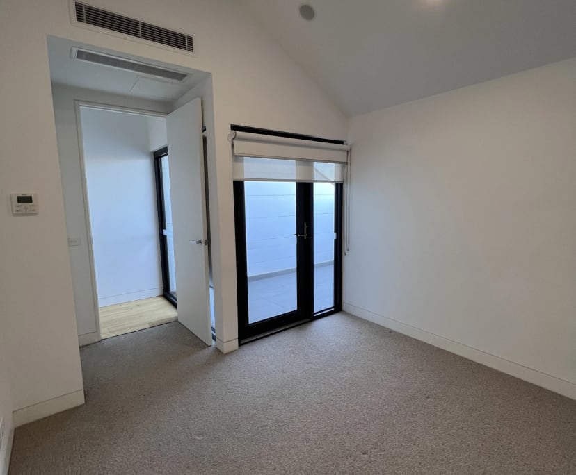 Unfurnished room with ensuite in a share house