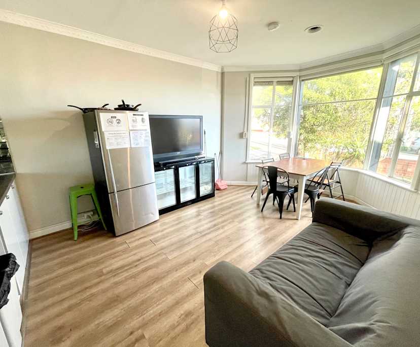 $330, Share-house, 6 bathrooms, Ascot Vale VIC 3032