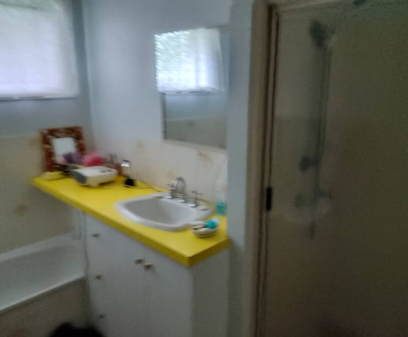 Unfurnished room in a share house