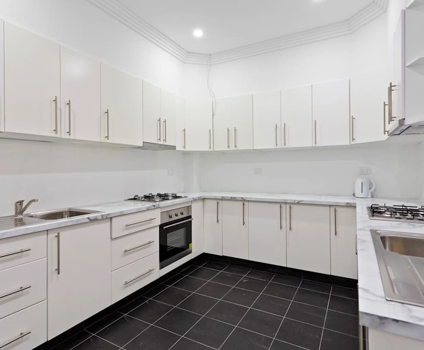 $400, Share-house, 6 bathrooms, Chippendale NSW 2008