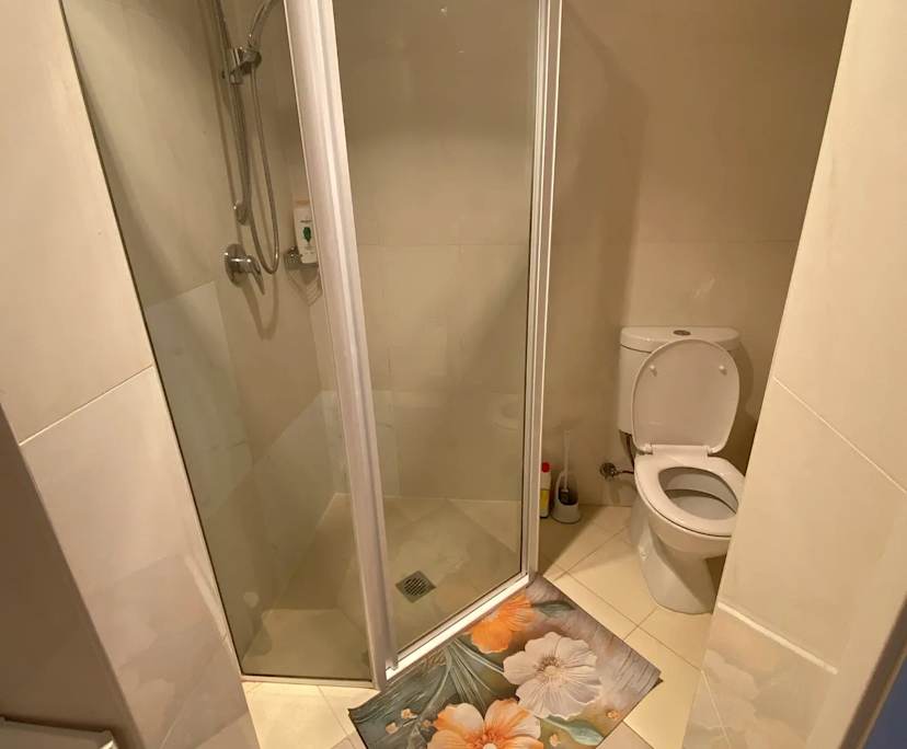 Furnished room with ensuite in a share house