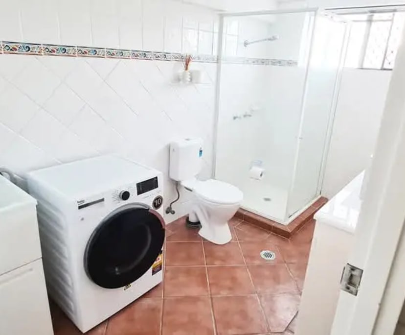 $500, 1-bed, 1 bathroom, Southport QLD 4215