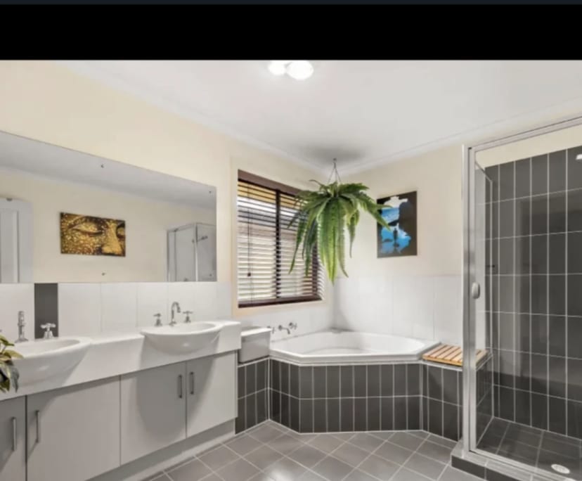 Room for Rent in Seaford, Adelaide 180, Unfurnish...