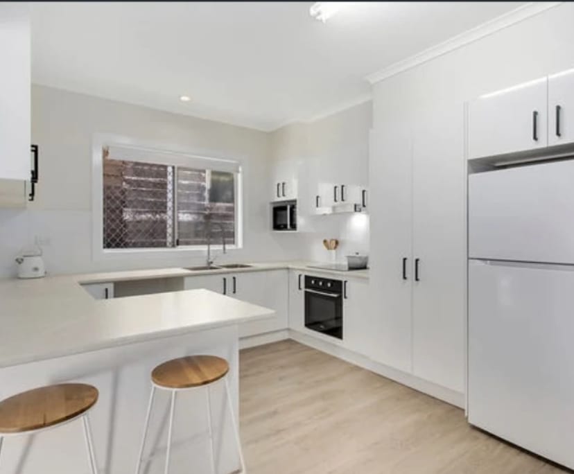 Room in a share house