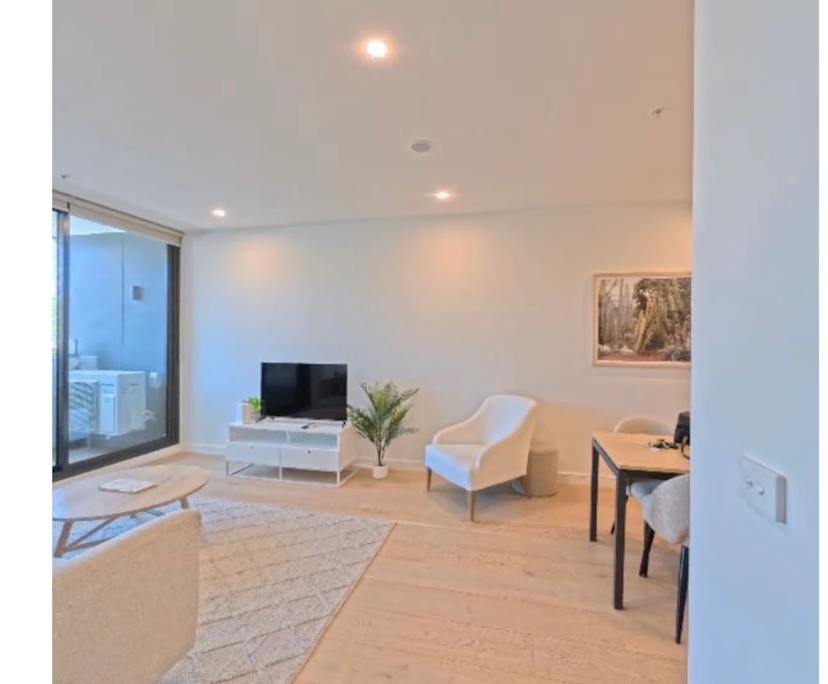 Furnished room with own bathroom