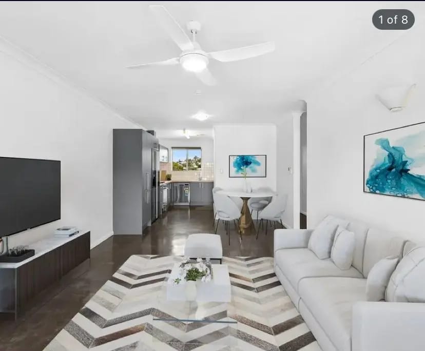 Whole property with 2 rooms for rent