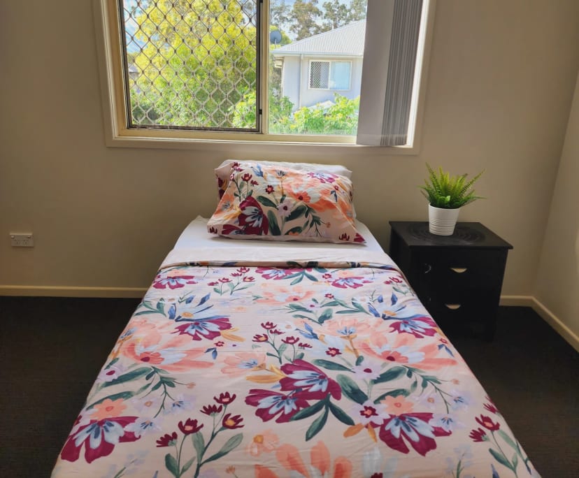 $280, Share-house, 3 bathrooms, Doolandella QLD 4077