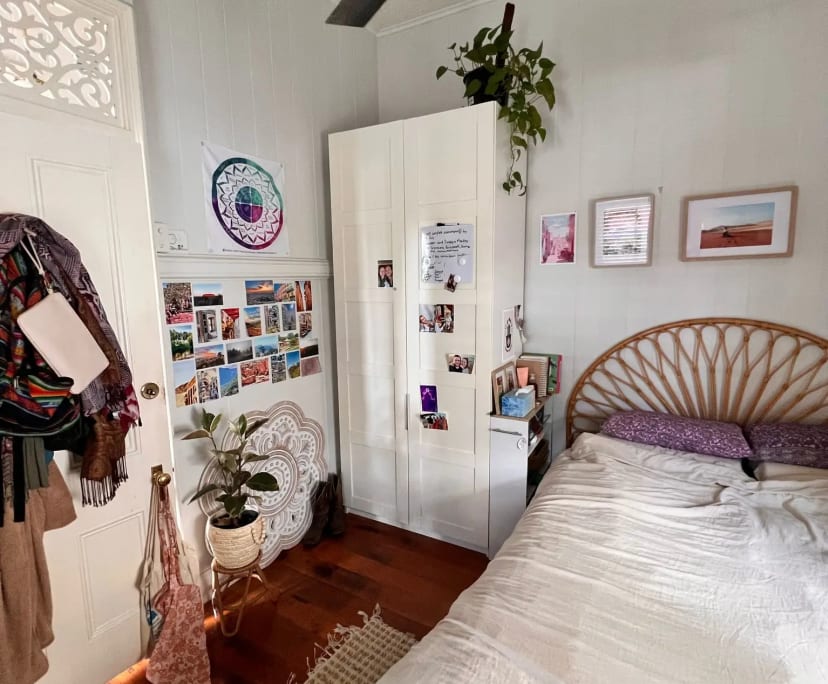 Unfurnished room in a share house