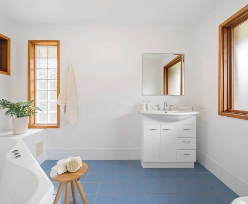 $220, Share-house, 4 bathrooms, Page ACT 2614