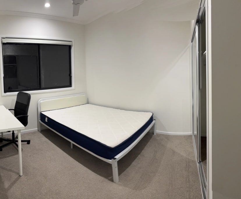 Furnished room with own bathroom
