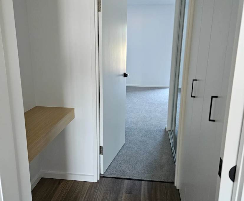 $295, Flatshare, 2 bathrooms, Coombs ACT 2611