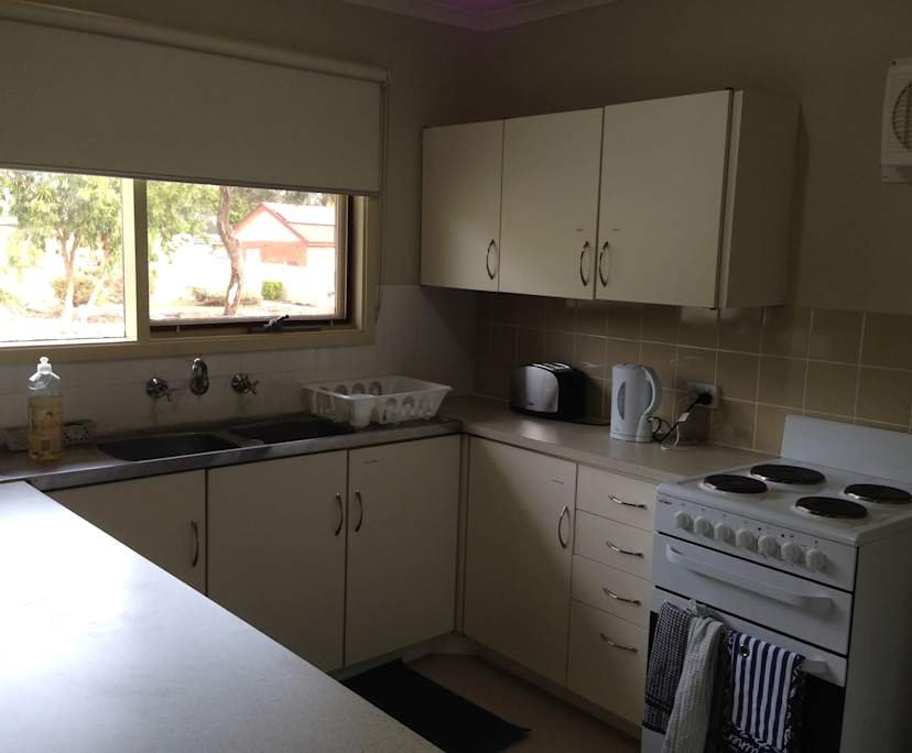 $250, Share-house, 4 bathrooms, Elizabeth Park SA 5113