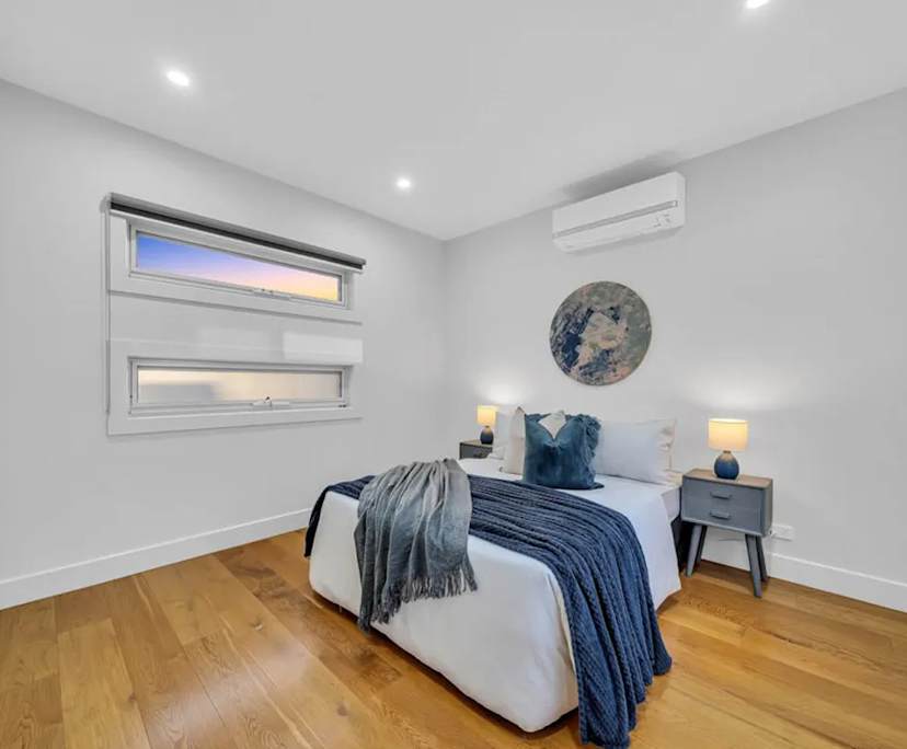Room with ensuite in a share house