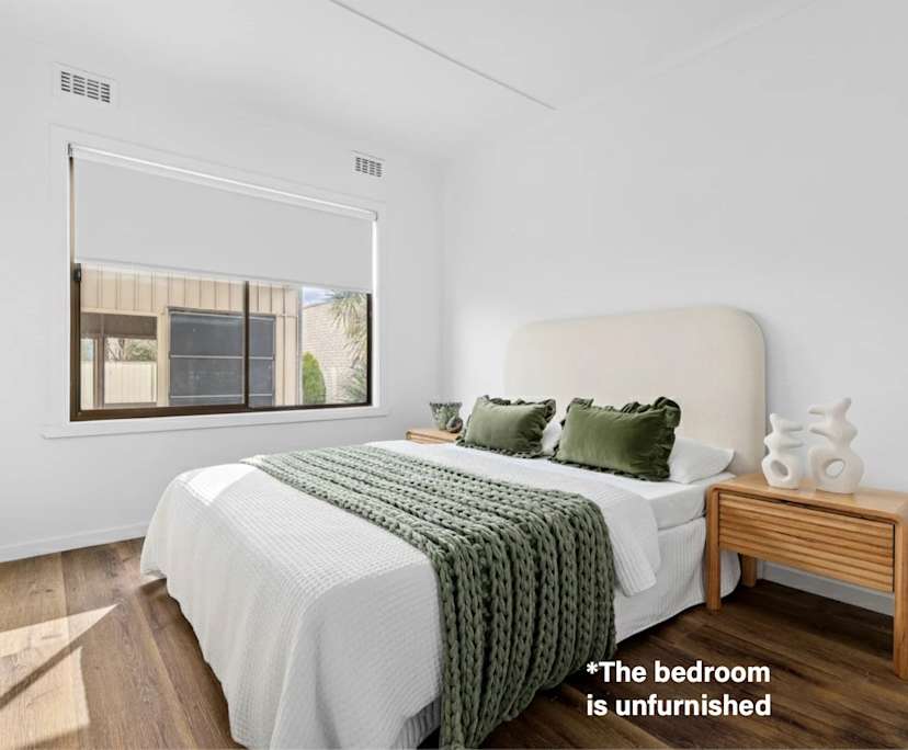 Room in a share house