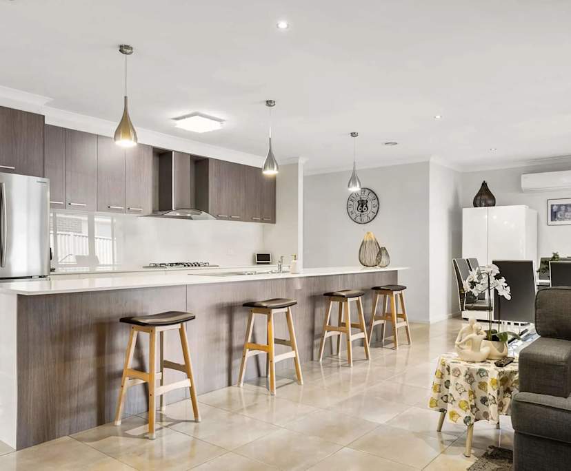 $230, Share-house, 4 bathrooms, Lucas VIC 3350