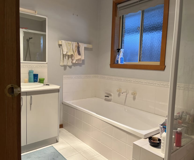 $250, Share-house, 3 bathrooms, Berwick VIC 3806