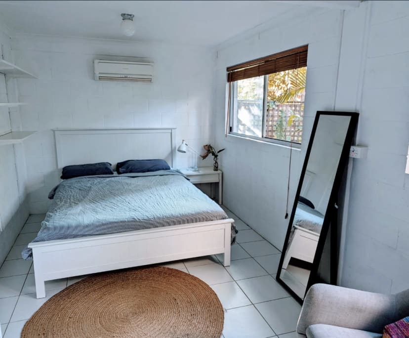 Furnished room with own bathroom