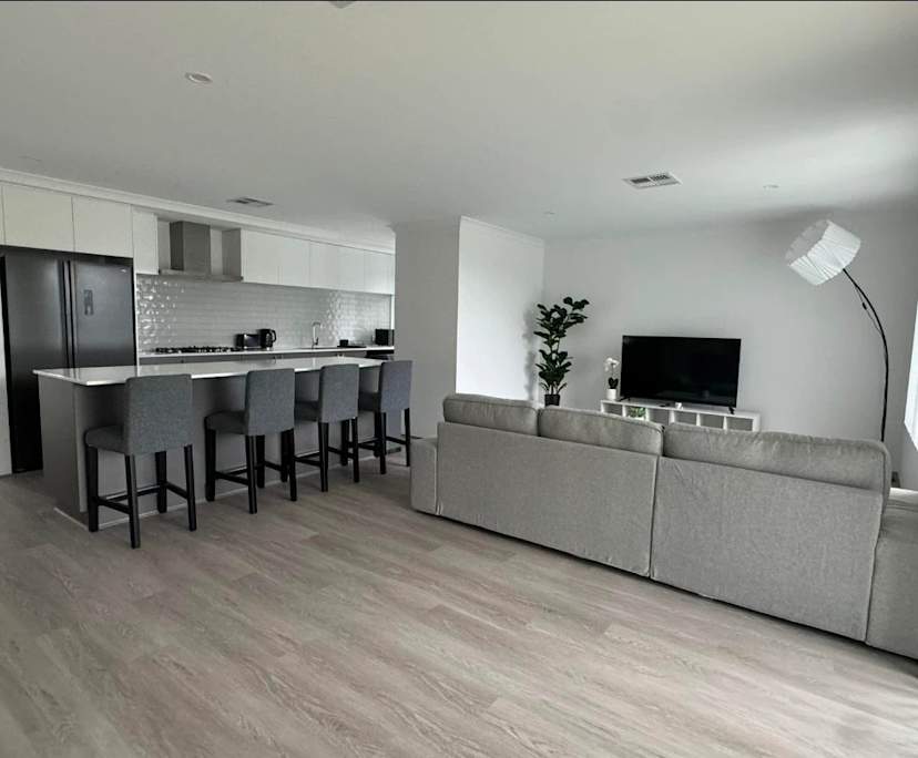 Furnished room with ensuite in a share house