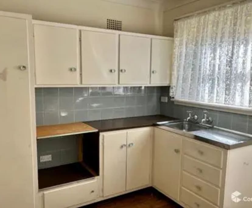 Granny Flat for Rent in Bowral, NSW 250, Furnishe...