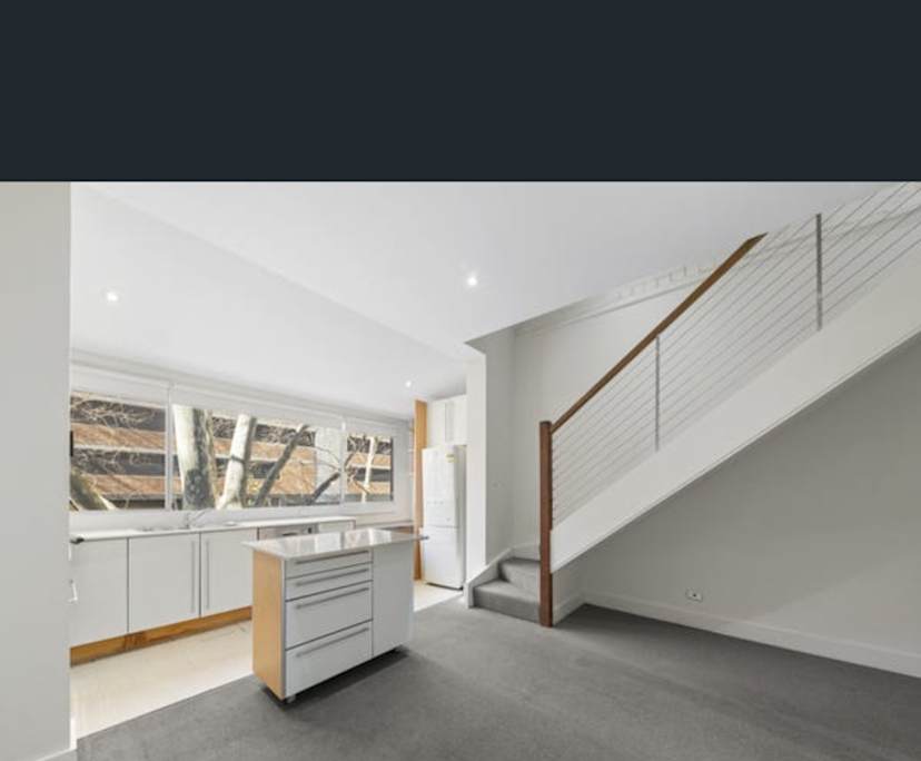 $365, Flatshare, 2 bathrooms, Potts Point NSW 2011