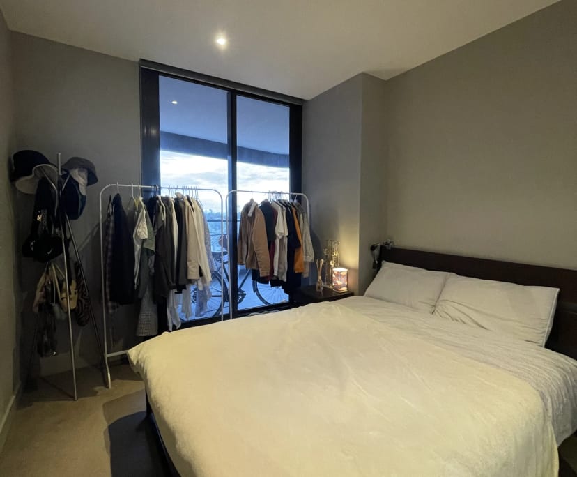 $370, Flatshare, 2 bathrooms, South Melbourne VIC 3205