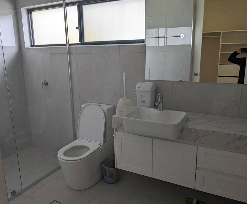 Furnished room with ensuite in a share house