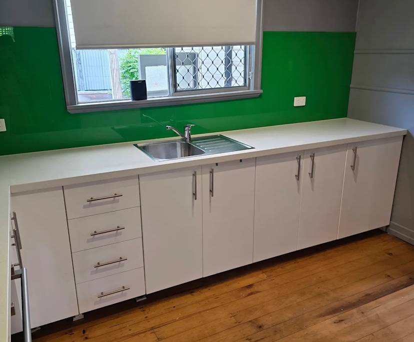 $310, Share-house, 3 bathrooms, Silkstone QLD 4304