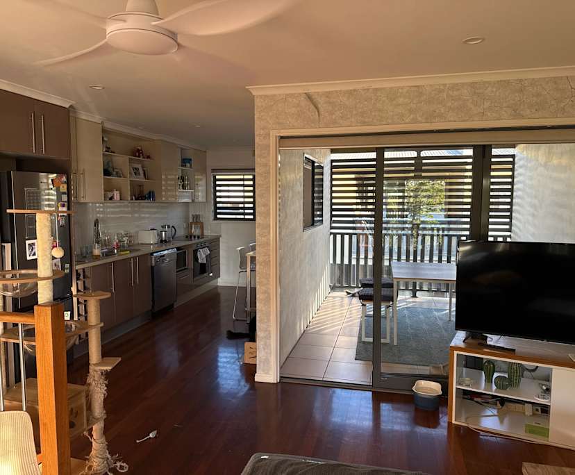 $310, Flatshare, 3 bathrooms, Coorparoo QLD 4151