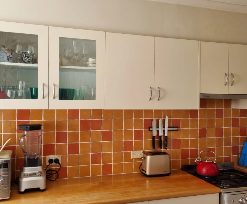 Furnished room with ensuite in a flatshare