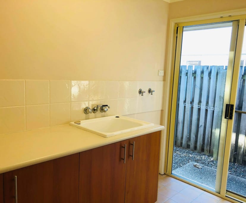 $275, Share-house, 4 bathrooms, Varsity Lakes QLD 4227