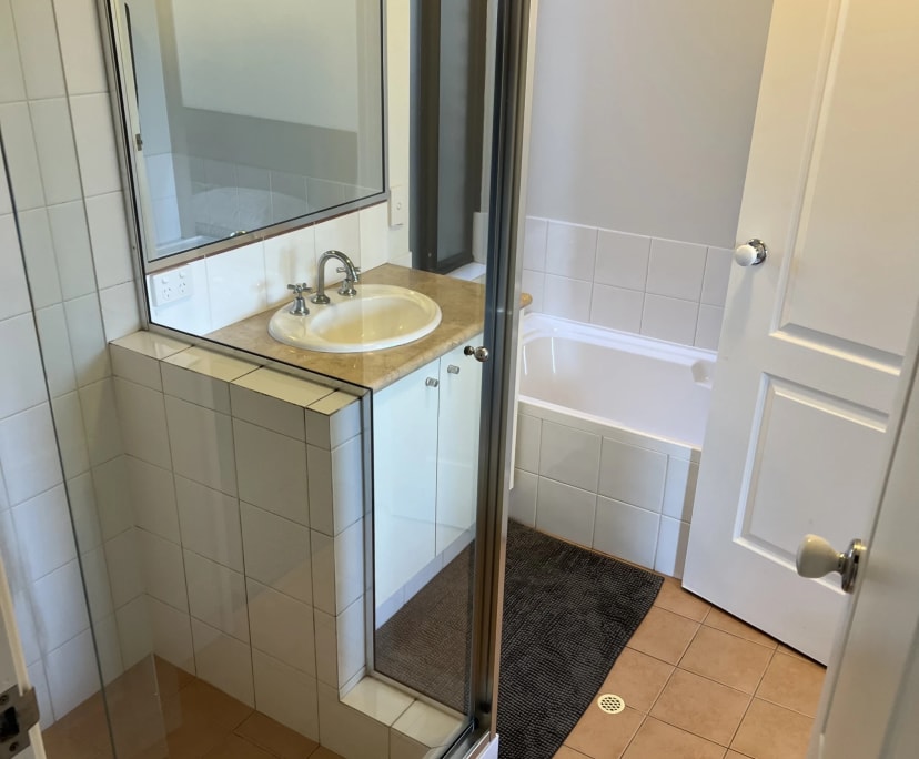 $275, Share-house, 3 bathrooms, Innaloo WA 6018