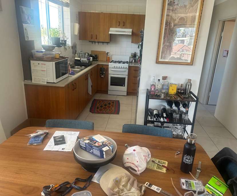 Furnished room in a flatshare