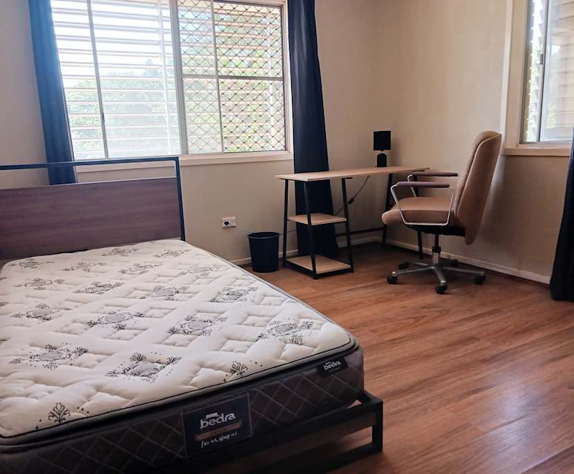 $250, Share-house, 3 bathrooms, Lawnton QLD 4501