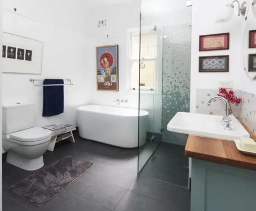 $550, Share-house, 3 bathrooms, Lavender Bay NSW 2060